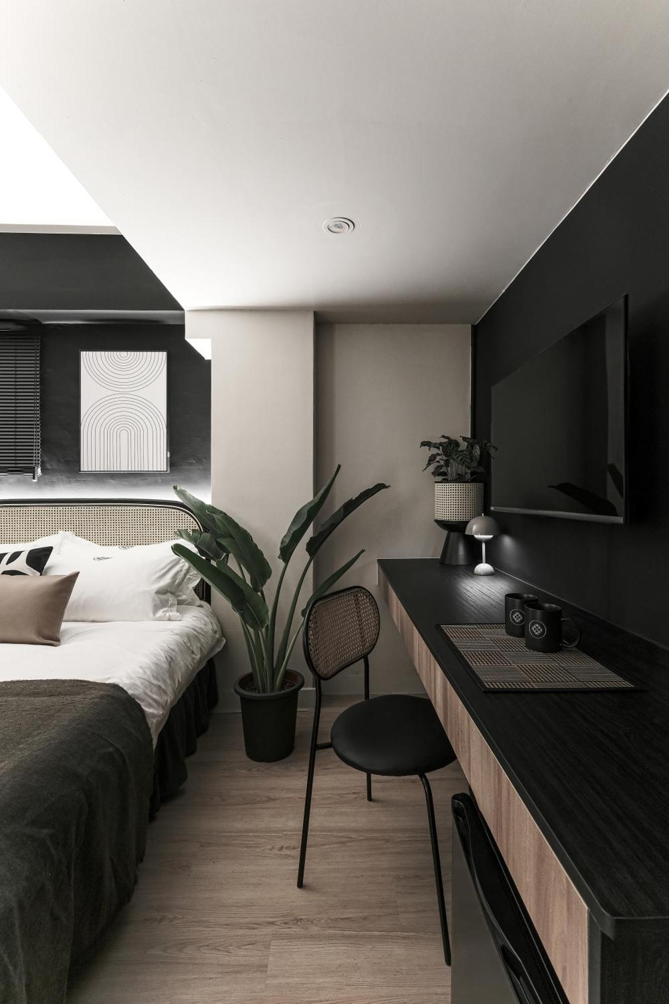 We2 Design Hotel Taichung Exterior photo