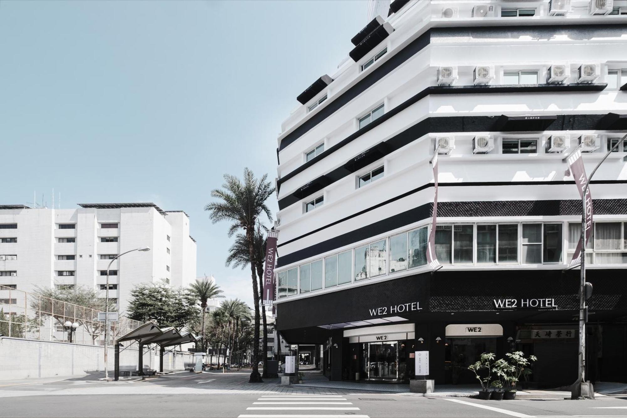 We2 Design Hotel Taichung Exterior photo
