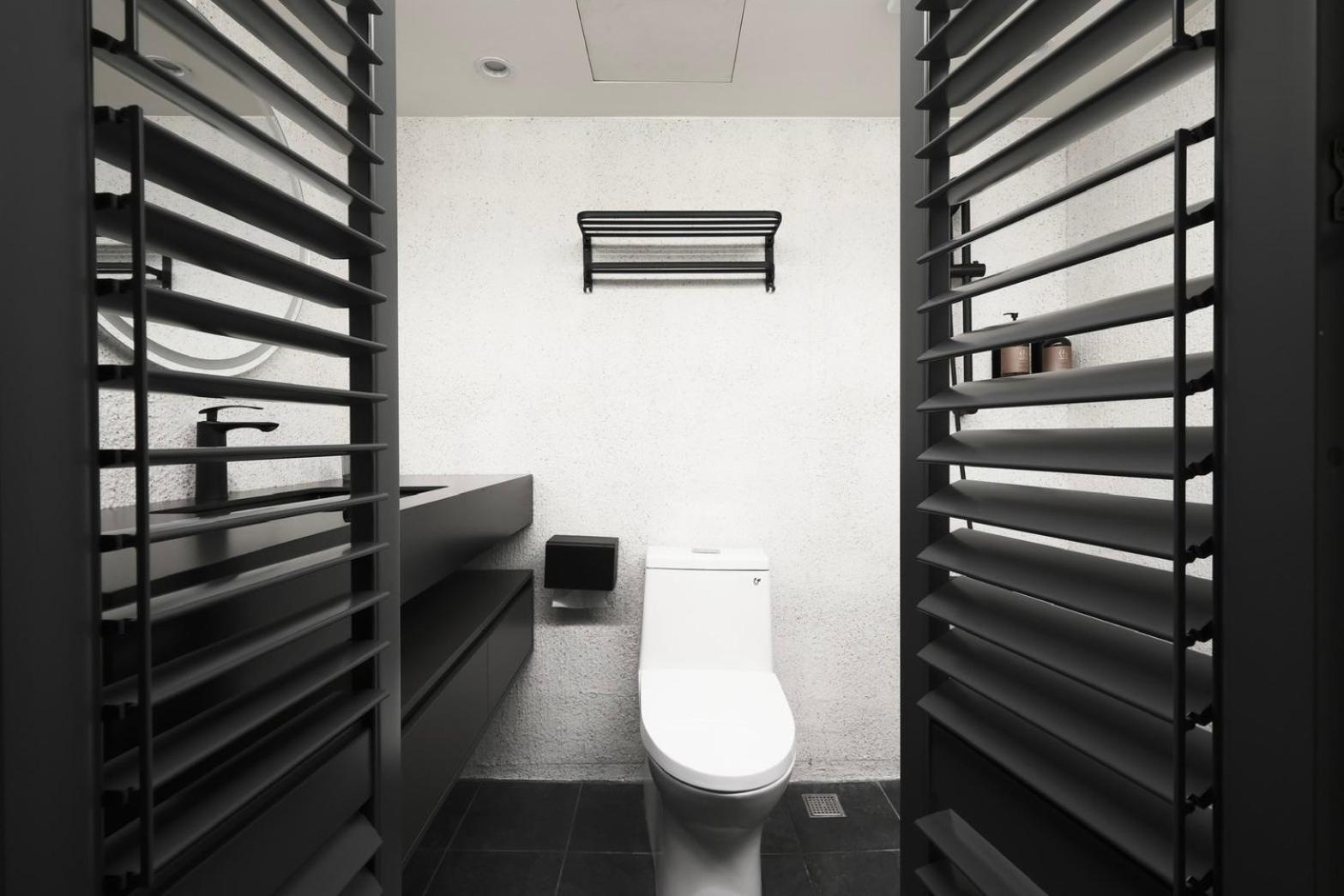 We2 Design Hotel Taichung Exterior photo