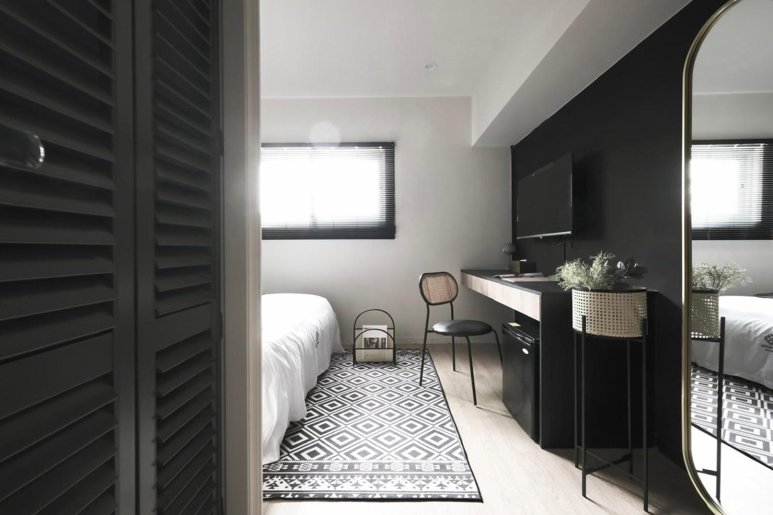 We2 Design Hotel Taichung Exterior photo